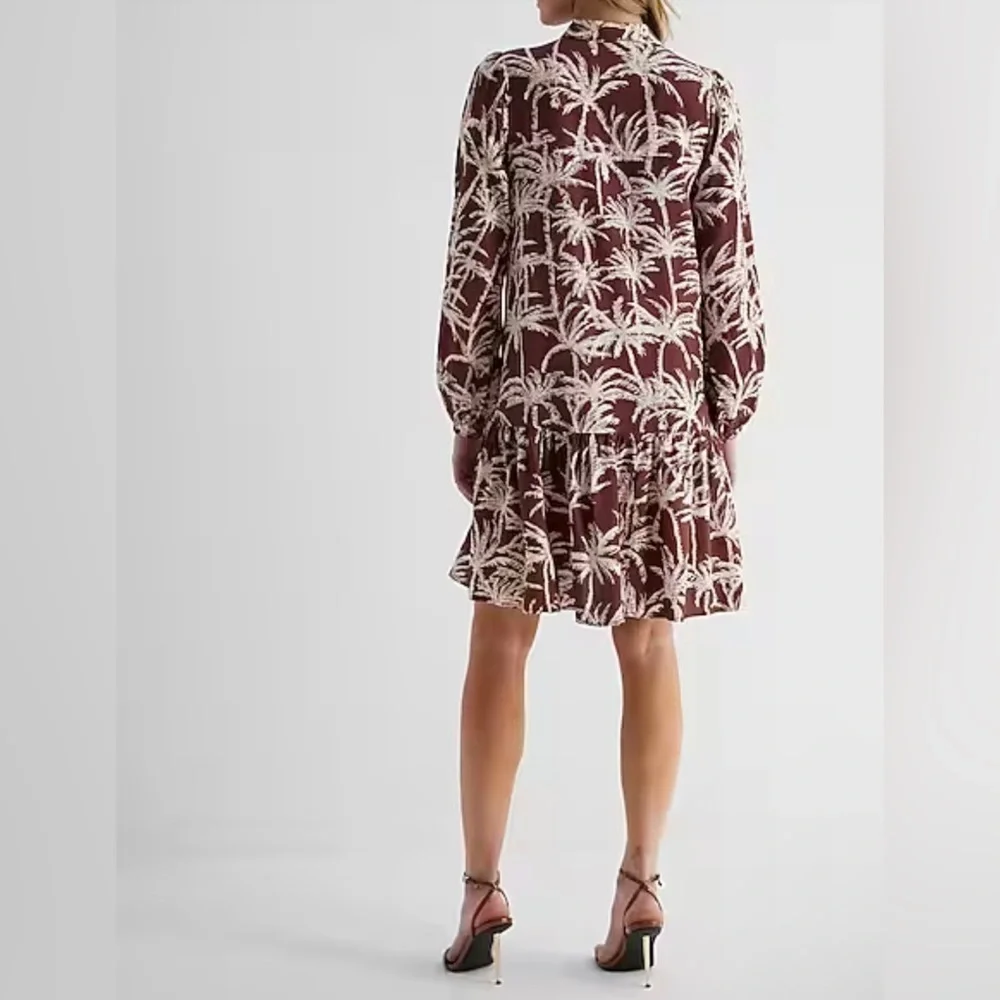 Express Printed Ruffle Hem Oversized Shirt Dress - Picture 2 of 9